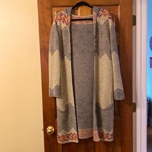 Sweater duster w/hood, Large, oatmeal/navy/colorful accents at hem, neckline